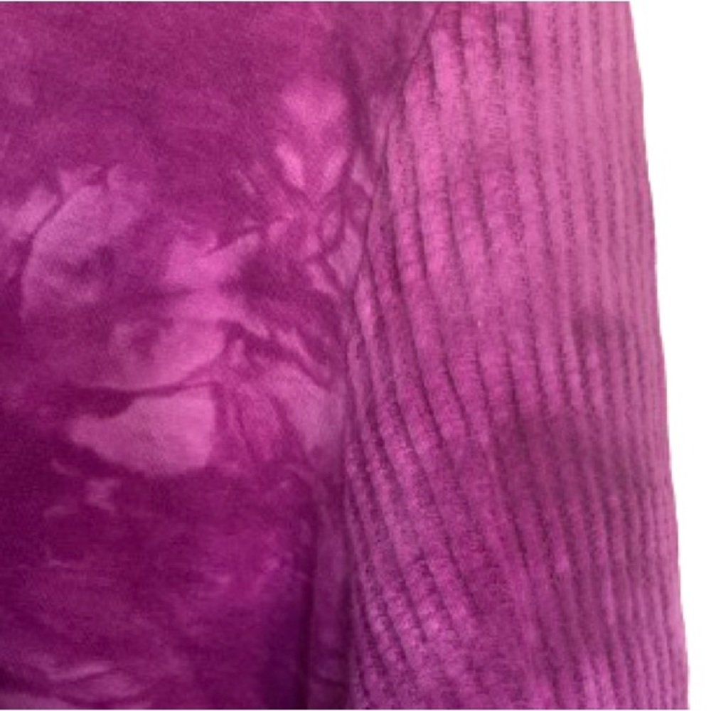 NWOT Tie Dye Top with Woven Back - Picture 5 of 6